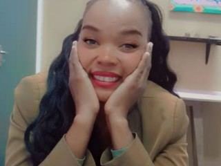 Feathergal699 cam model profile picture