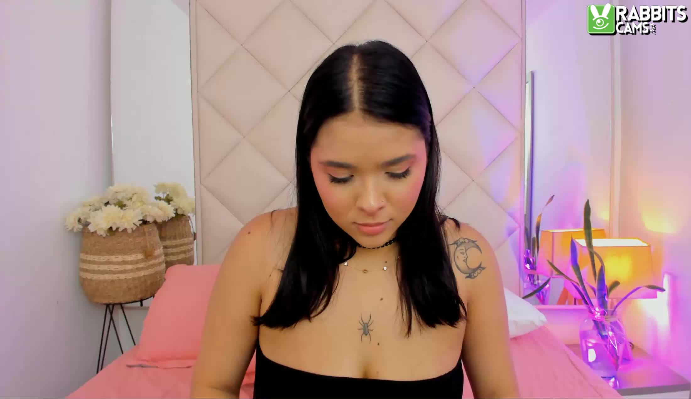 Artiest StephanieRamirez Video 1