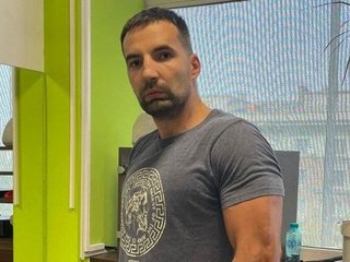 Leo1623 profilbild på webbkameramodell 