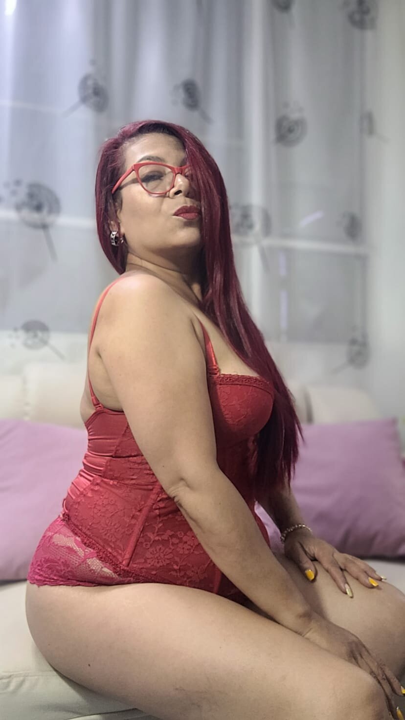 Intérprete scarletcurly Foto 5