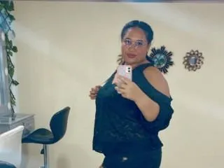 Imagen de perfil de modelo de cámara web de HaiileyGarnett