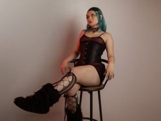 Image de profil du modèle de webcam MarieMoonn