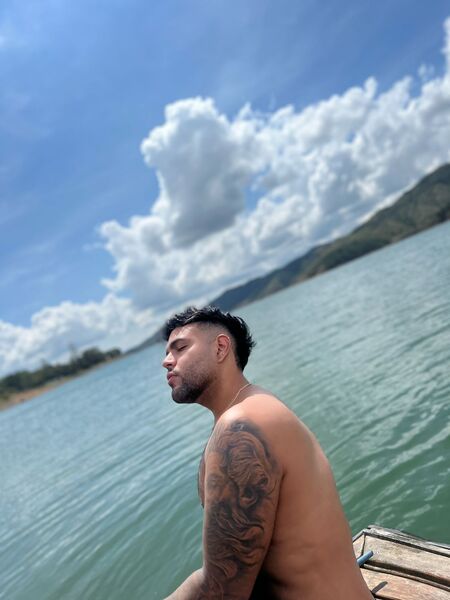 Performer StefanManzur Photo 6