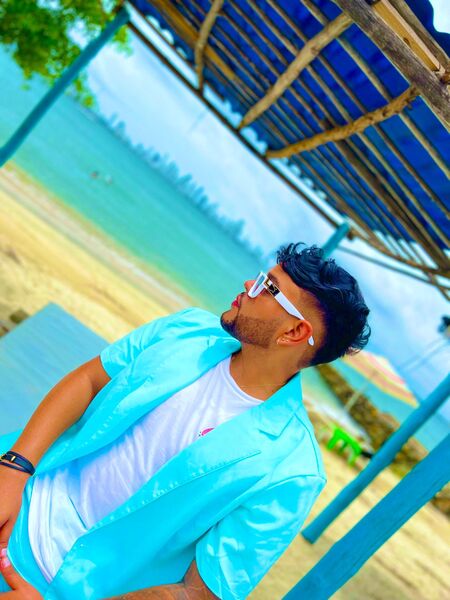 Performer StefanManzur Photo 5