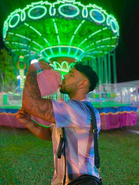 Performer StefanManzur Photo 9