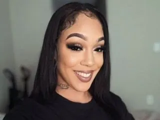 Profilbilde av MacchiatoKitty webkamera modell