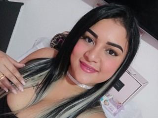 HelenPrada cam model profile picture