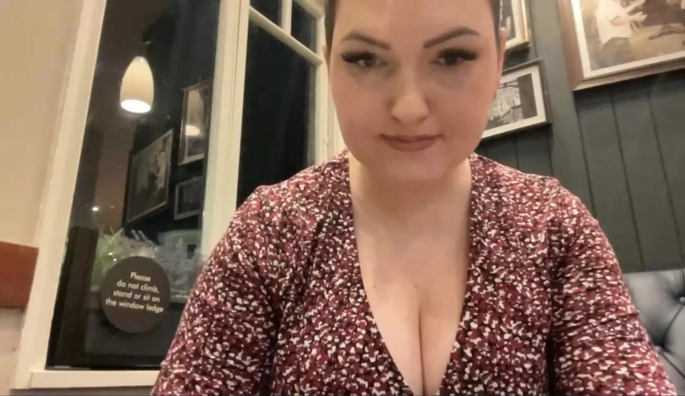 Artist ScarlettKissxoxoxo Video 1