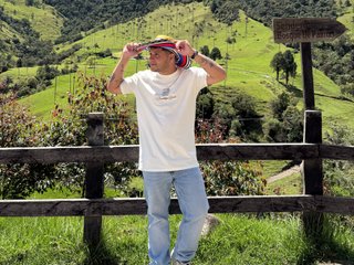 nohawhiite