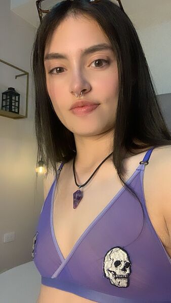 Interprète HottieLady19 Photo 8