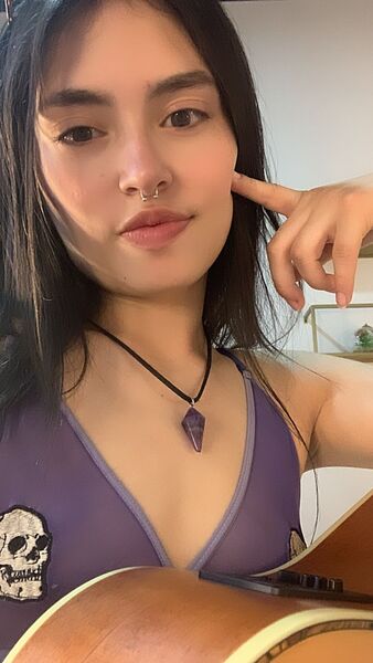 Interprète HottieLady19 Photo 6