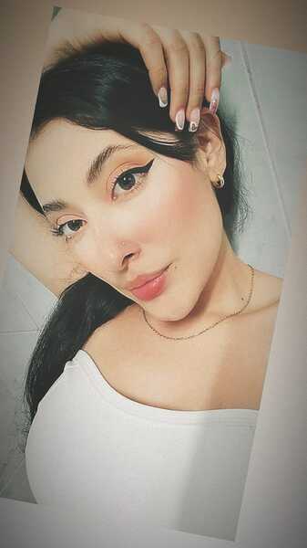 Interprete MeganHots Foto 7