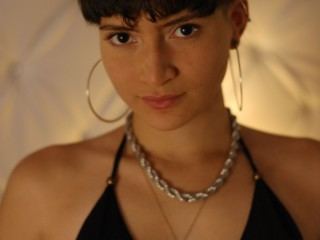 aishah_lee profielfoto van cam model