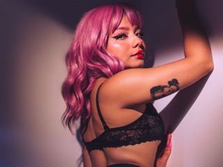 Image de profil du modèle de webcam ReiraGleasonn