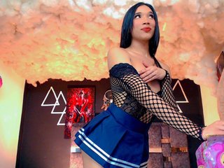 Imagen de perfil de modelo de cámara web de FernandaEvanns