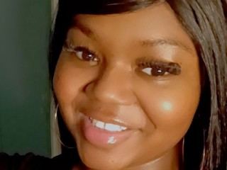 Image de profil du modèle de webcam AlexisLovee24