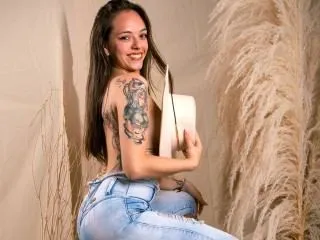 Amii_Mons profielfoto van cam model