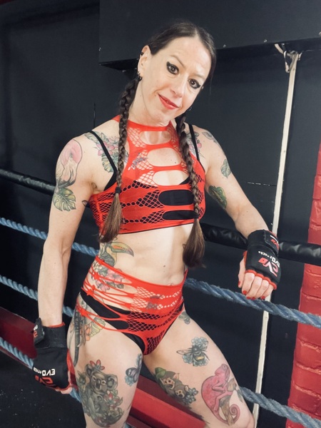 Darsteller SaskiaSharman Foto 10