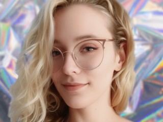 Petitenerdgurl profilbild på webbkameramodell