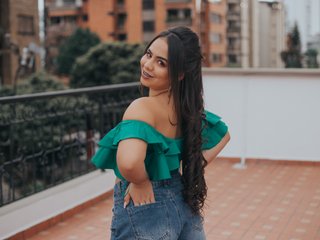 Imagen de perfil de modelo de cámara web de AliWest