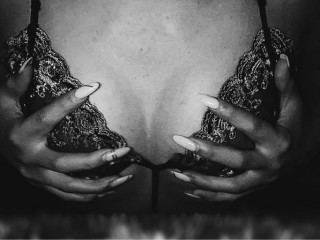 Image de profil du modèle de webcam Pawg0226