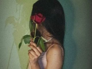 Imagen de perfil de modelo de cámara web de Aahna