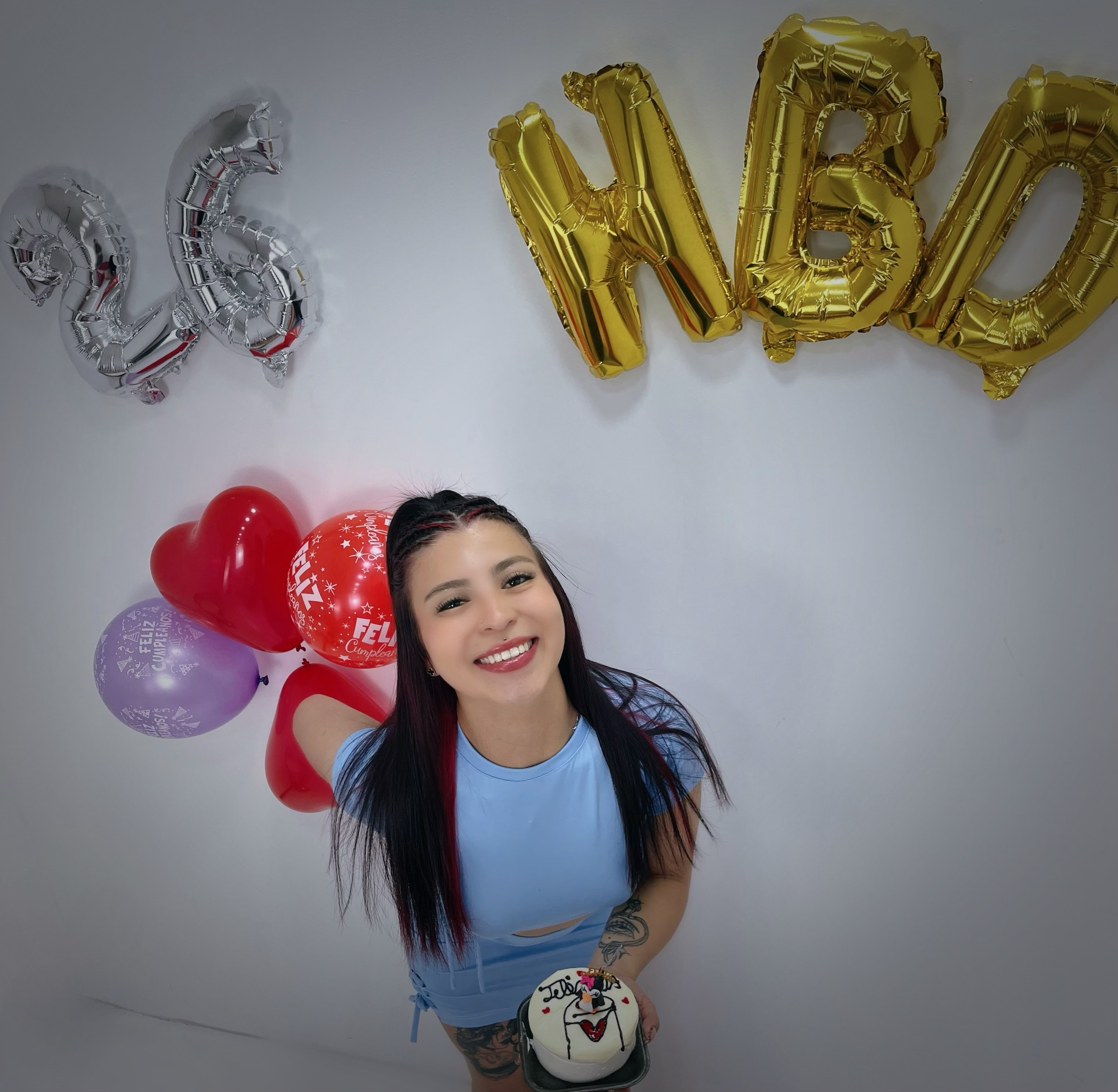 Artista HillaryThopms Foto 8