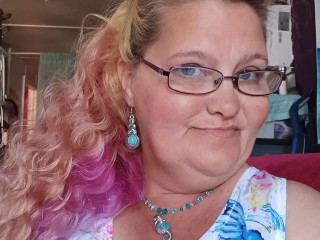 Tinytink48 profilbild på webbkameramodell