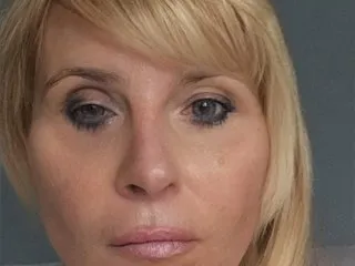 BustyBetty6968