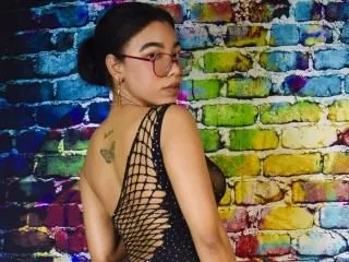 maison_sofia profilbild på webbkameramodell