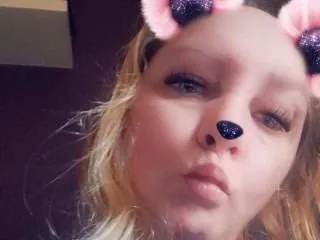 Profilbilde av LucyJones24 webkamera modell