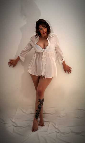 Artiest MadeleineBlake Foto 9