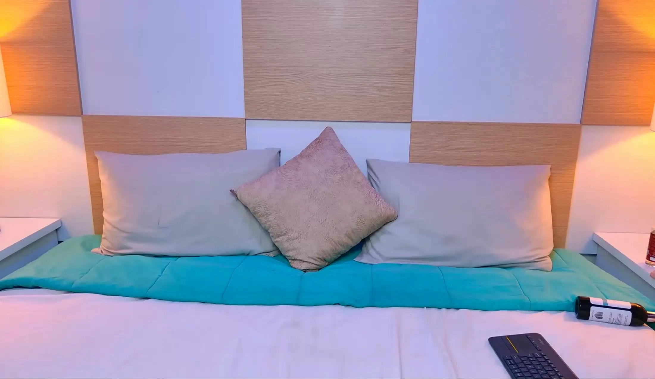 Performer AbiiThomson Video 1