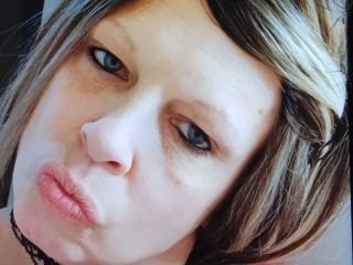 U_GuNnACuMbAck cam model profile picture