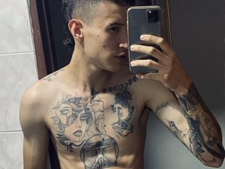 Foto de perfil de modelo de webcam de Maxi_milan21 