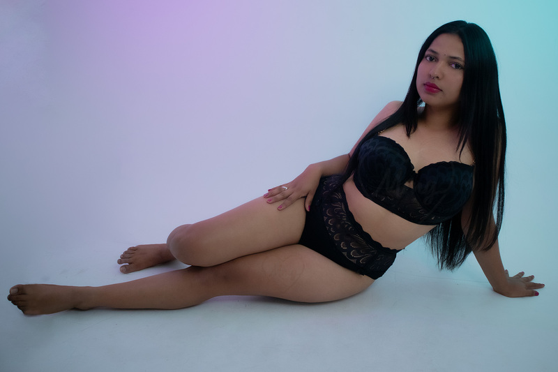 Darsteller AlondraSanders Foto 4