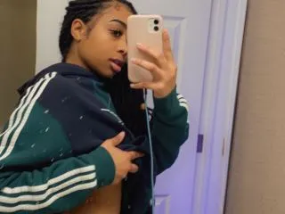 sophiatbbx profilbild på webbkameramodell