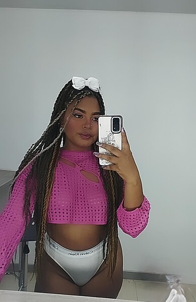 Utøver KaiitlySaenz Bilde 3