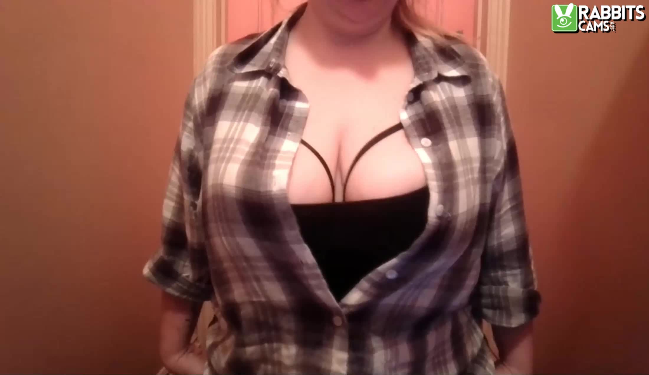 Utøver TrixxxyXo Video 1