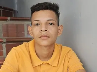 danijosefed profilbild på webbkameramodell