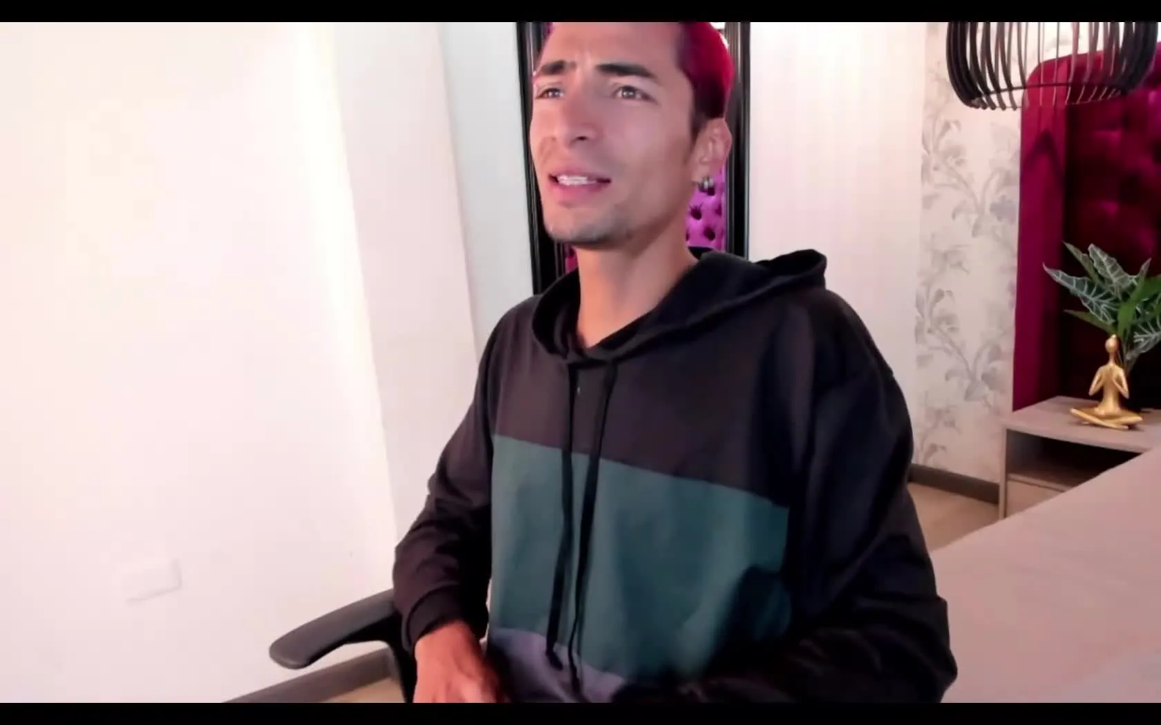 Performer DrakeNeuman Video 2