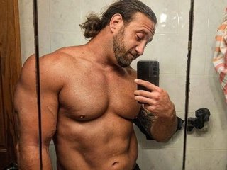 StraightMuscleShowoffNY profilbild på webbkameramodell 