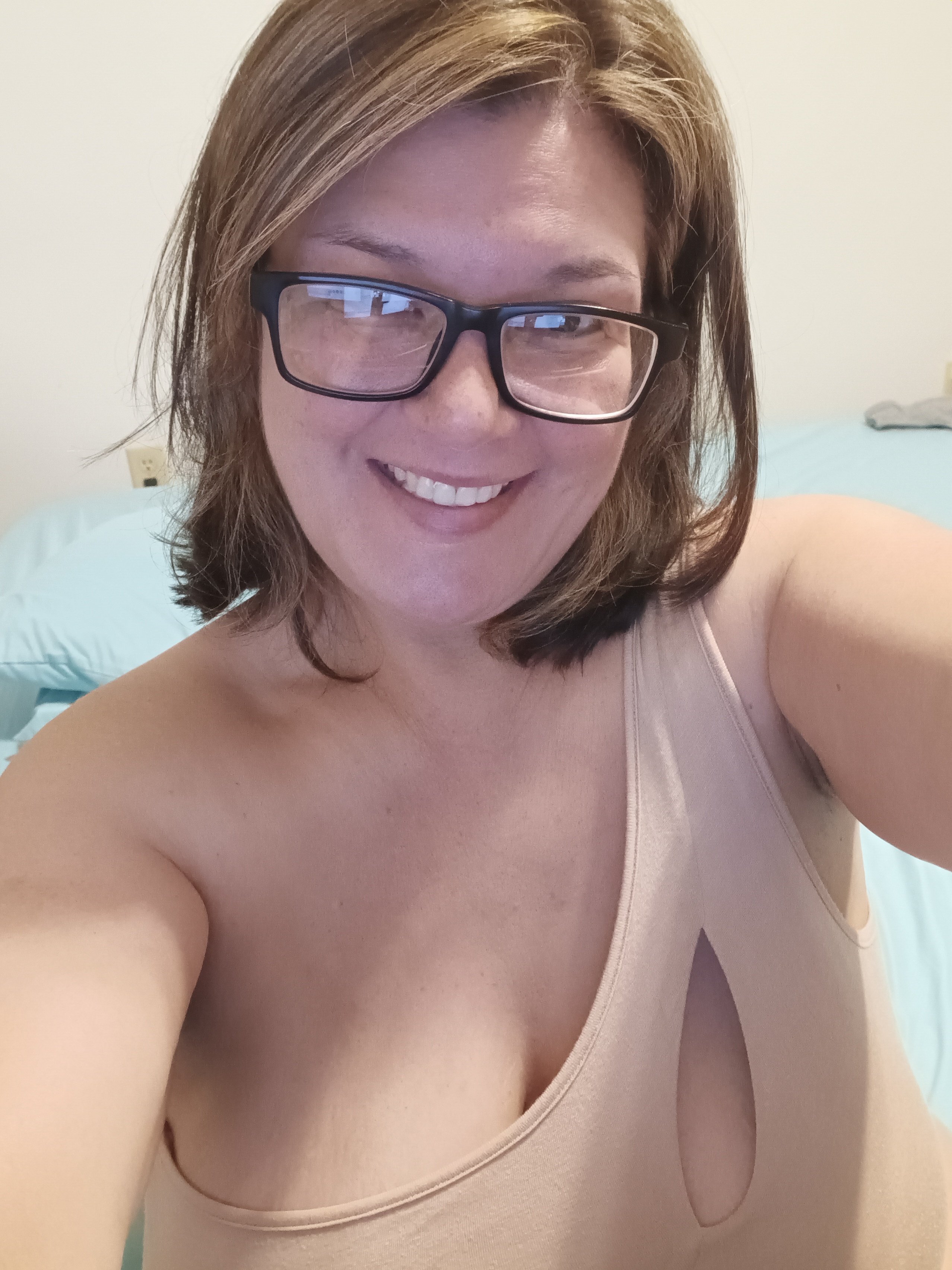 Interprète curvy_sexy Photo 5
