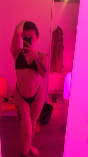 Artiest AriahHoney Foto 1