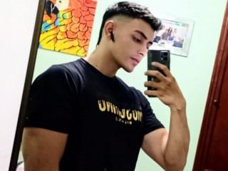 lockienoah profielfoto van cam model
