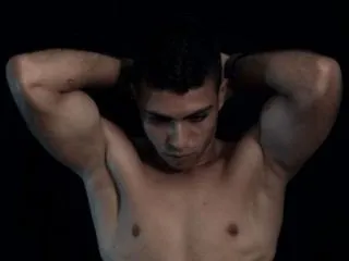 Image de profil du modèle de webcam AdamCox19