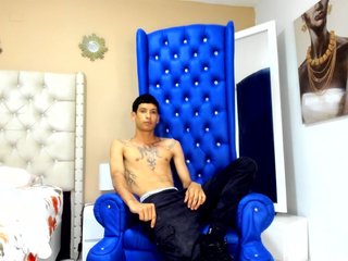 Imagen de perfil de modelo de cámara web de Angeelhot24