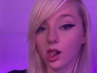 ChloeLevine cam model profile picture 