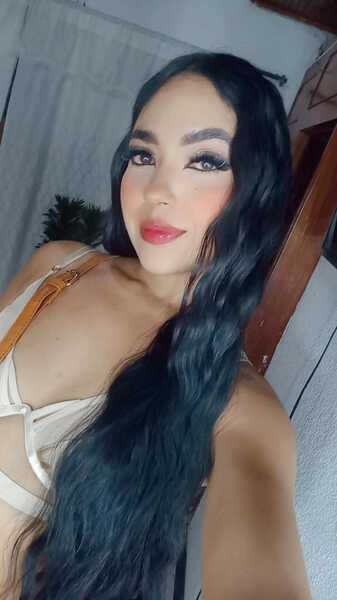 Darsteller DaniCastro777 Foto 11