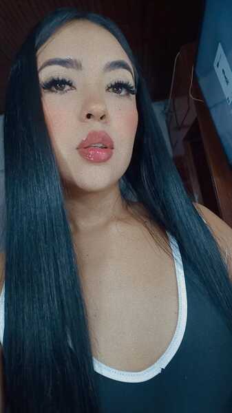 Darsteller DaniCastro777 Foto 12